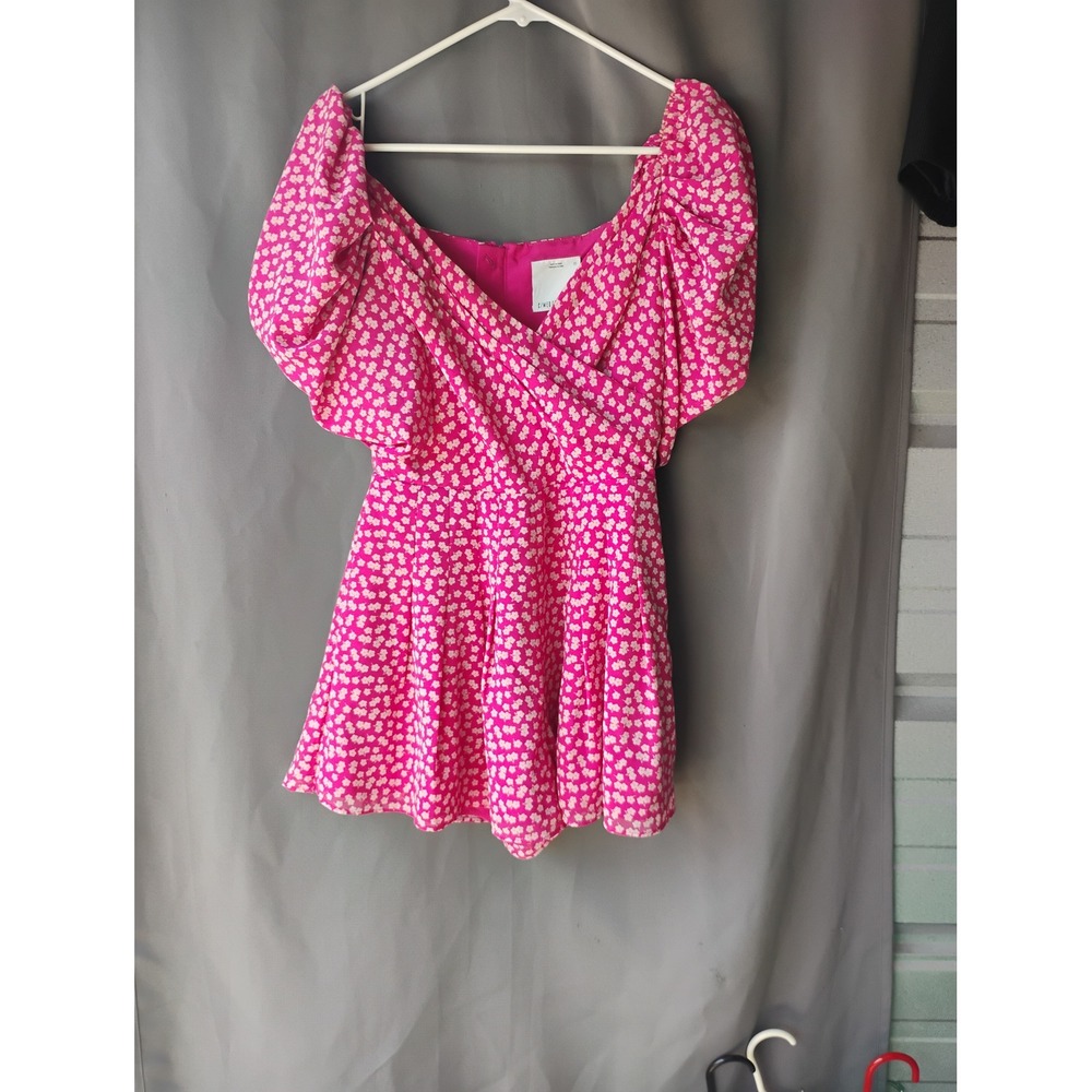 C/MEO COLLECTIVE Pink Floral Puff Sleeve Wrap Romper XS